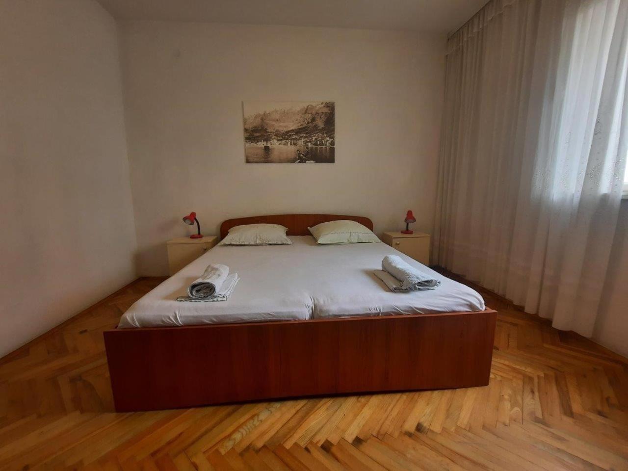 Apartments Nuic 748 Makarska Exterior photo